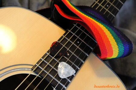 ein_gitarrenbild_mehr_momente-im-bild