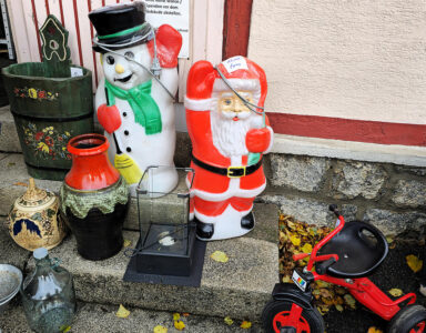 Trödel, Weihnachtliches und Licht