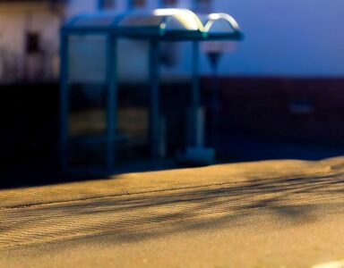 Ein Schatten in der Ferne
