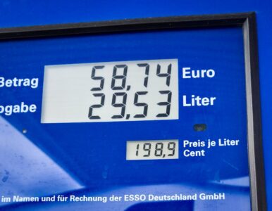 Beim Tanken noch unter zwei Euro, knapp gewonnen.