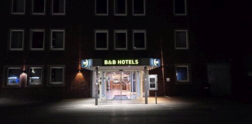 Blick auf das B&B HOTEL Duisburg Hbf-Nord am Hauptbahnhof in Duisburg